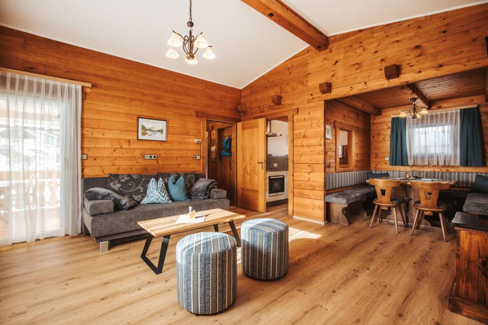 Regitnig - 4 Sterne Hotel Und Chalets Weissensee Eksteriør billede