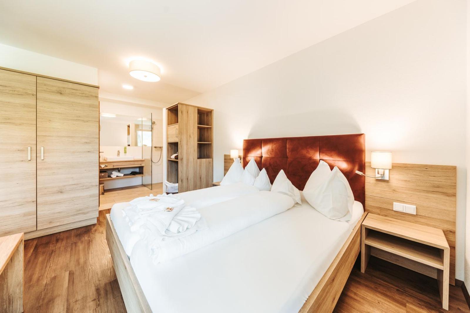 Regitnig - 4 Sterne Hotel Und Chalets Weissensee Eksteriør billede