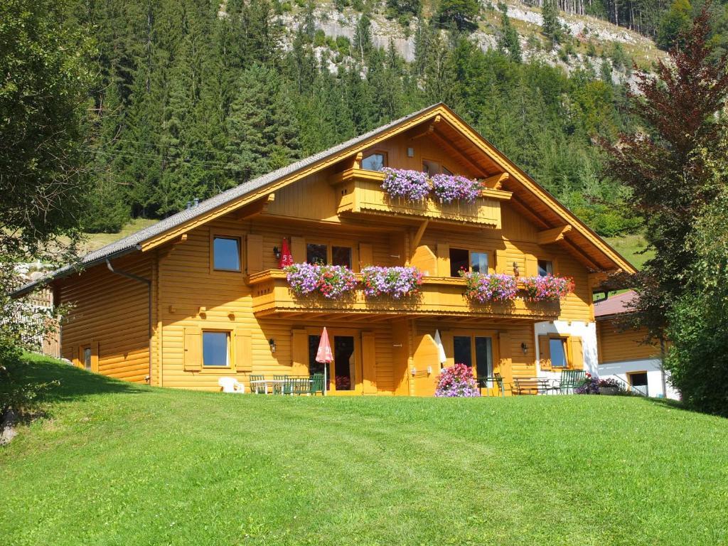 Regitnig - 4 Sterne Hotel Und Chalets Weissensee Værelse billede
